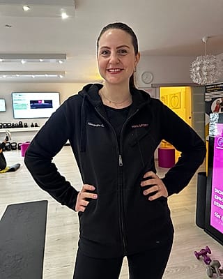 Alexandra Gagiulo — Clubmanagerin